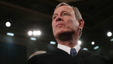 Demócratas del Poder Judicial del Senado decepcionados por la respuesta ética del jefe de la Corte Suprema, Roberts