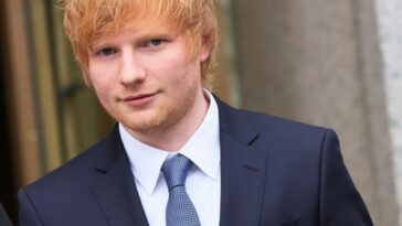 Ed Sheeran toca concierto improvisado en Nueva York