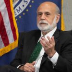 El expresidente de la Fed, Ben Bernanke, dice que hay más trabajo por delante para controlar la inflación