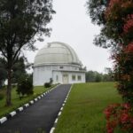 El observatorio más antiguo de Indonesia pierde su brillo a medida que el turismo trae contaminación lumínica