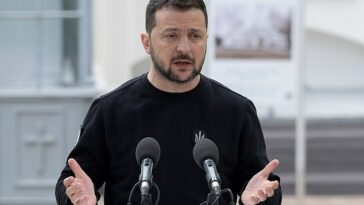 El presidente Volodymyr Zelensky dijo que hubiera preferido un país fronterizo con Ucrania para albergar el Festival de la Canción de Eurovisión de esta semana en lugar de Gran Bretaña.
