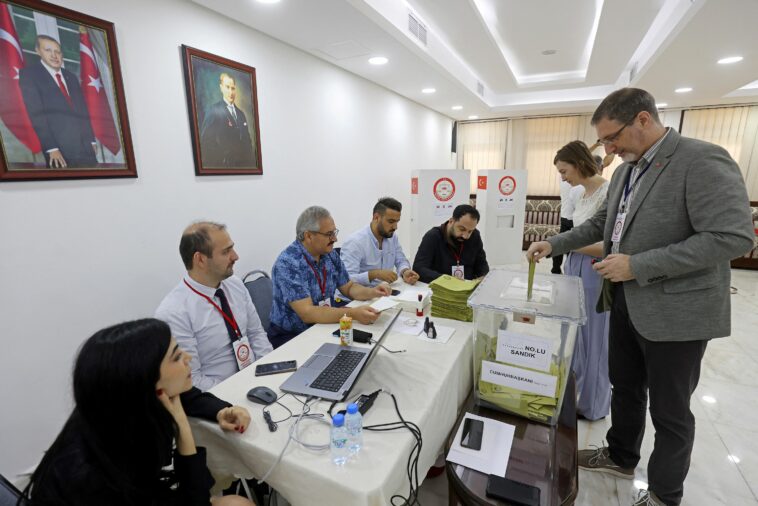 Elecciones en Turquía: la diáspora acude a las urnas para la segunda vuelta