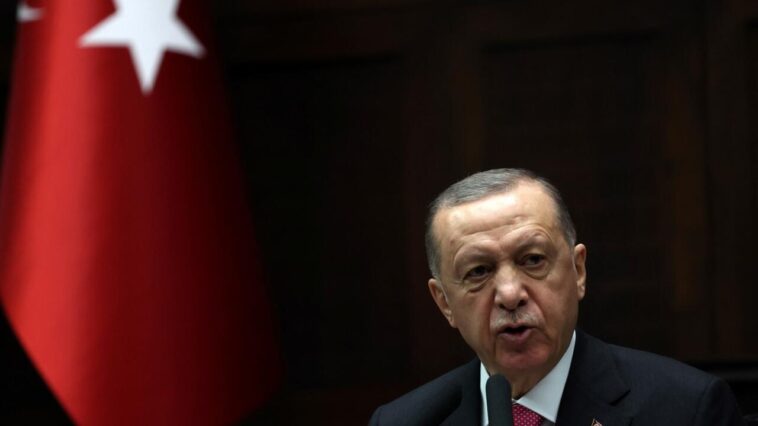 Erdogan de Turquía dice que el presunto líder del Estado Islámico Al Quarashi fue 'neutralizado' en Siria