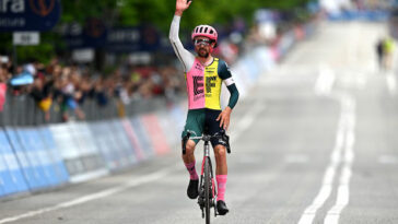 Healy gana con una escapada en solitario mientras Roglic gana tiempo sobre Evenepoel en el Giro