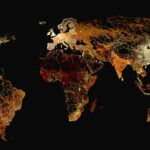 Para ayudar a visualizar cuánto cubren las carreteras terrestres, Adam Symington de PythonMaps creó un mapa increíble para Visual Capitalist, que muestra las carreteras del mundo, por continente.