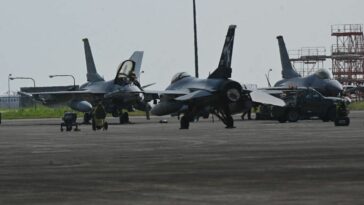 Kiev niega la afirmación del jefe de la diplomacia de la UE de que los pilotos ucranianos comenzaron el entrenamiento del F-16