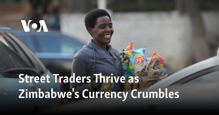 Los comerciantes callejeros prosperan mientras la moneda de Zimbabue se desmorona