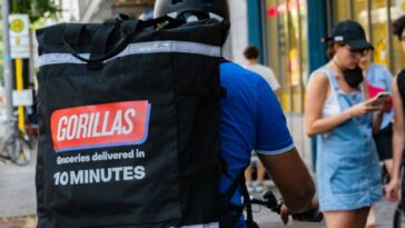 Los mensajeros en bicicleta de Berlín tuvieron 600 accidentes laborales el año pasado, según un informe