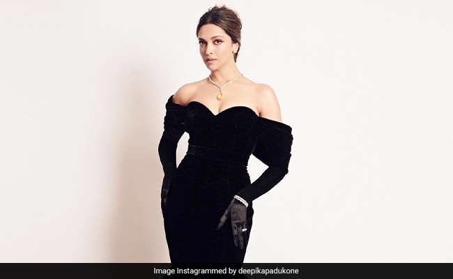 Oscars 2023: Deepika Padukone Was Queen Of The Red Carpet In Classic Hollywood Black