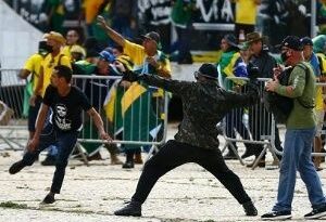 Policía brasileña toma medidas contra líderes golpistas de extrema derecha