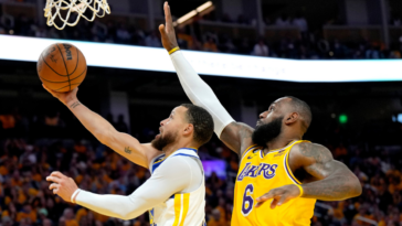 Stephen Curry está un paso más cerca de vengarse de la remontada liderada por LeBron James en las Finales de la NBA de 2016