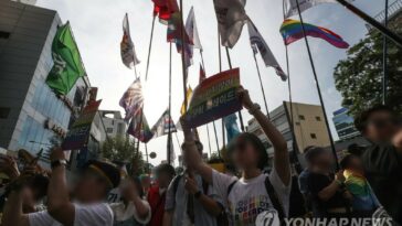 (LEAD) Daegu&apos;s police, government authorities clash over annual queer festival