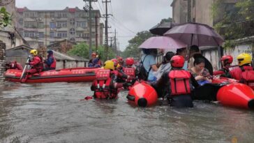 Ciudades del suroeste de China inundadas tras fuertes lluvias