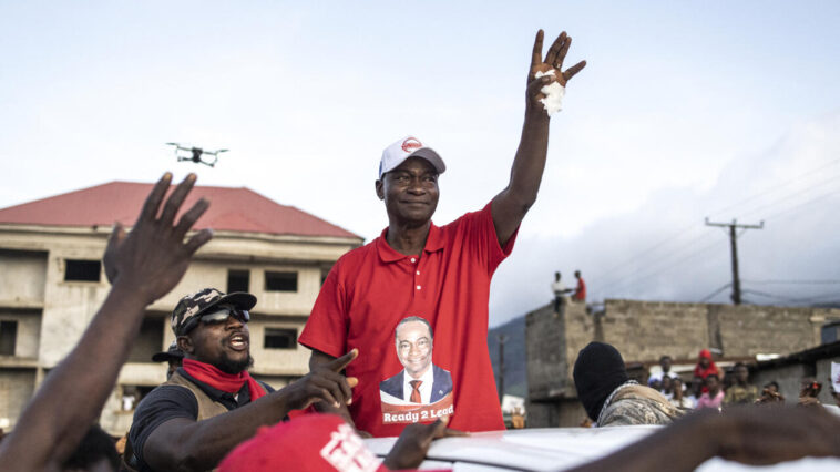 El candidato presidencial Kamara dice que está listo para ser el 'CEO' de Sierra Leona