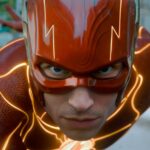 El protagonista de Ezra Miller, 'The Flash', cae un 72% en ganancias con respecto a su estreno, la película de Spider-Man se desempeña mejor