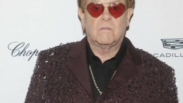 Elton John acompañado de invitados especiales y Paul McCartney en la emotiva despedida de Glastonbury