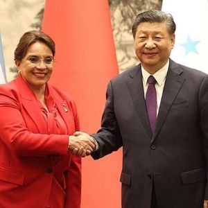 Honduras y China firman 22 memorandos de entendimiento para profundizar relaciones bilaterales