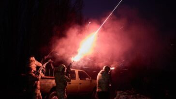 Las defensas aéreas ucranianas destruyen dos drones sobre la región de Dnipropetrovsk durante la noche