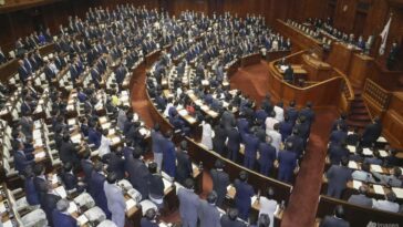 Legisladores de Japón avanzan controvertido proyecto de ley para promover la conciencia LGBTQ