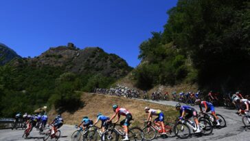 Se utilizarán colchonetas de 30 metros en descenso clave del Tour de Francia