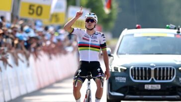 Solos de Evenepoel para victoria emocional en la etapa 7 del Tour de Suiza