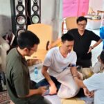 Vender medallas para gastos médicos: los futbolistas retirados de Indonesia luchan para llegar a fin de mes
