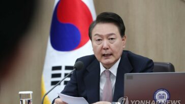 Yoon vows to respond firmly to N. Korea&apos;s reckless provocations