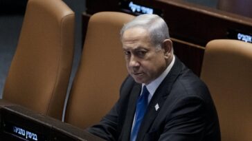 A medida que la 'reforma' judicial contenciosa se convierte en ley en Israel, Netanyahu consolida su legado político