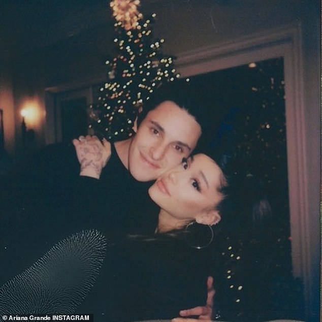 Lo último: Ariana Grande y su esposo Dalton Gomez se han 'separado' y han estado separados desde enero de 2023, revelaron fuentes de TMZ