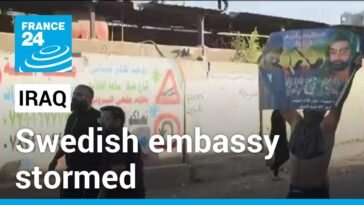 Asaltan la embajada sueca en Irak: manifestantes enojados por la quema del Corán en Suecia