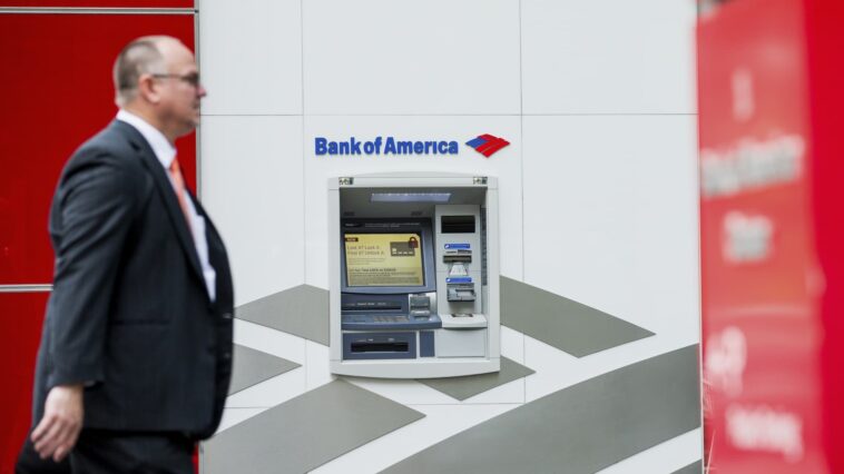 Bank of America multado con $ 150 millones por abusos al consumidor, incluidas cuentas falsas, tarifas falsas