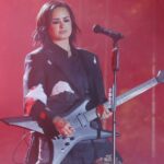 Demi Lovato revela deficiencia visual y auditiva