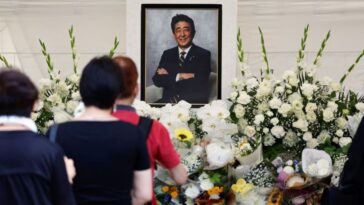 Japón marca un año del asesinato del ex primer ministro Shinzo Abe