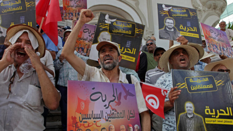 La protesta en Túnez marca dos años desde la toma del poder del presidente Kais Saied