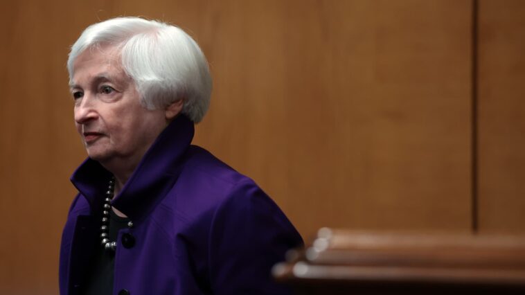 La secretaria del Tesoro, Janet Yellen, se reunirá con altos funcionarios en China esta semana