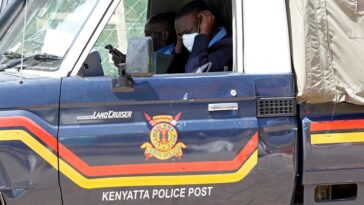 Mueren ocho policías kenianos en presunto atentado de al-Shabab