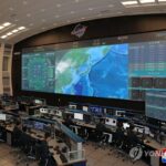 (LEAD) N. Korean spy satellite seems to have entered into orbit: Seoul military