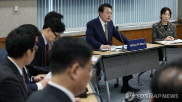 (LEAD) Yoon orders tough punishment for illegal private lenders