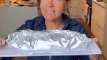 Chrissie Swan (en la foto) ha compartido su receta secreta para un pastel de chocolate rápido y fácil que siempre da en el clavo.