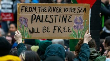 'Del río al mar': un historiador palestino explora el significado y la intención del eslogan analizado