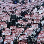 2 umbrella unions stage large-scale rallies in Seoul