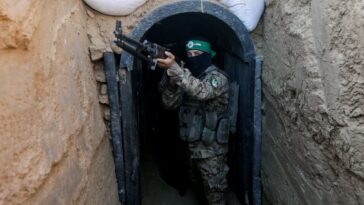 En Gaza, está a punto de comenzar la guerra subterránea entre las tropas israelíes y los combatientes de Hamás en los túneles.
