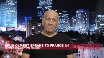 Israel debe revivir la "solución de dos Estados", dice el ex primer ministro Ehud Olmert a FRANCE 24