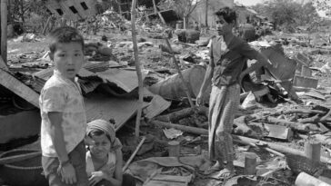 La campaña de bombardeos de Henry Kissinger probablemente mató a cientos de miles de camboyanos y abrió el camino para los estragos de los Jemeres Rojos.