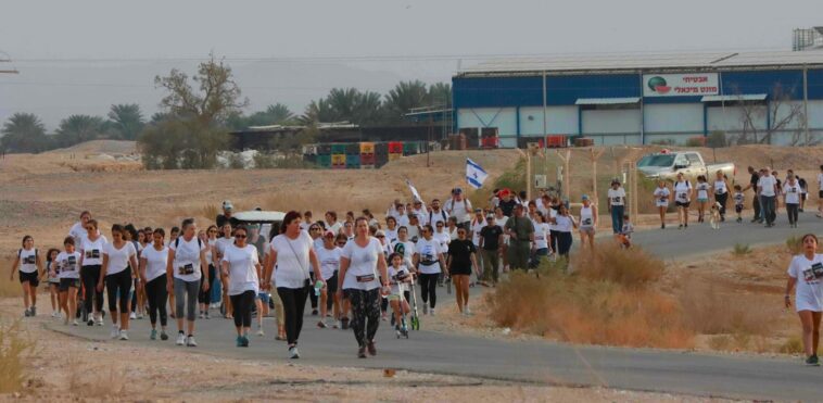 March of Gaza border residents demanding return of hostages  credit: Ronen Katz