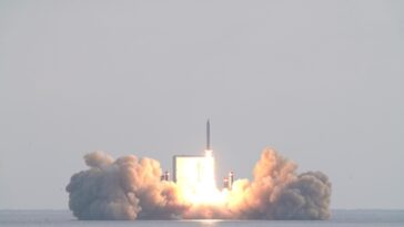 (2nd LD) S. Korea successfully conducts third test flight of solid-fuel space rocket