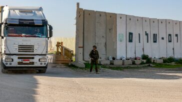 Ataque israelí mata al jefe del cruce fronterizo palestino: funcionarios de Gaza