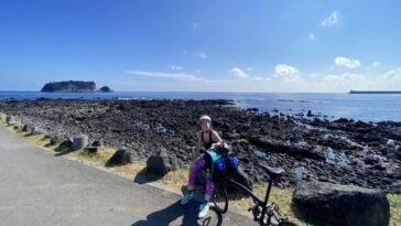 Bikepacking en la isla de Jeju: cómo mi viaje en bicicleta de cuatro días me ayudó con la pérdida de mi madre