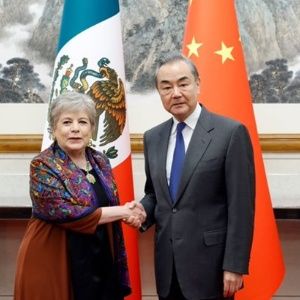 Cancilleres de México y China fortalecen relaciones
