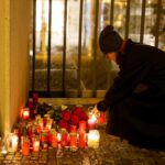 Declaran día de luto tras 14 muertos en tiroteo masivo en Praga